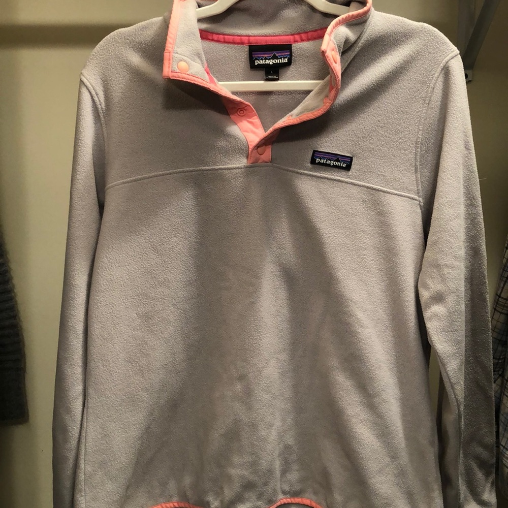 Lightweight Patagonia Pullover!! - image 1